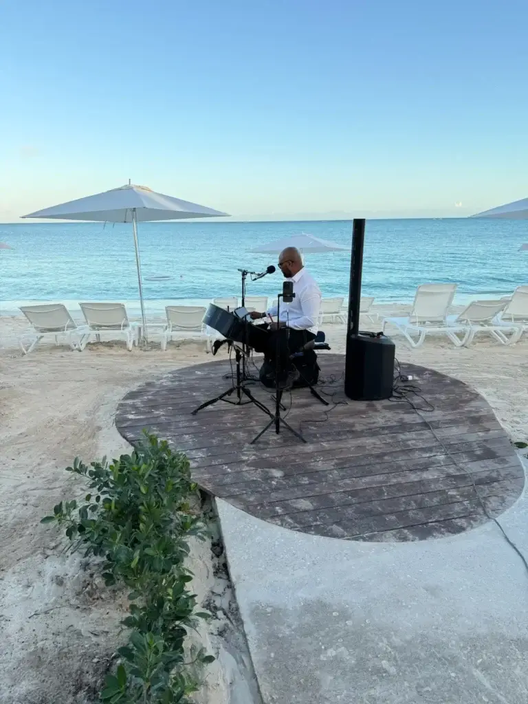 Beaches Turks and Caicos Pic