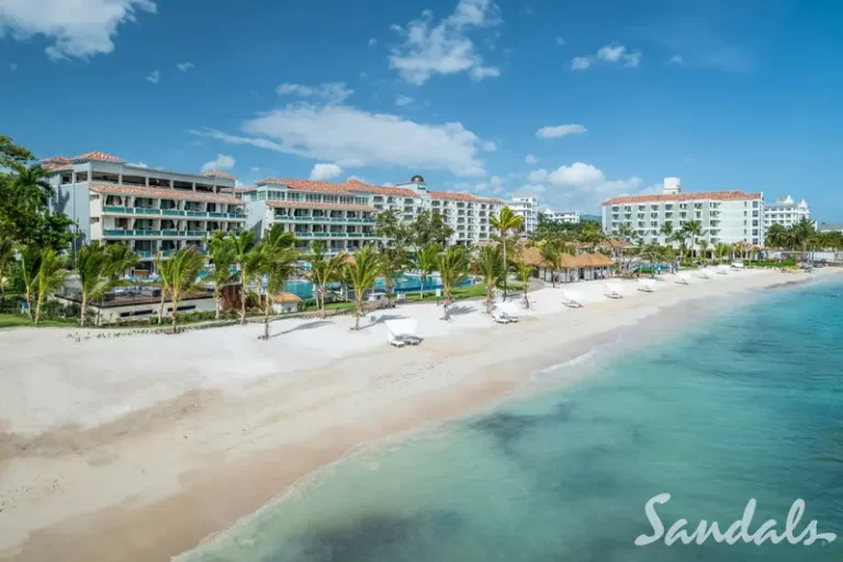 Sandals-Dunns-River-1