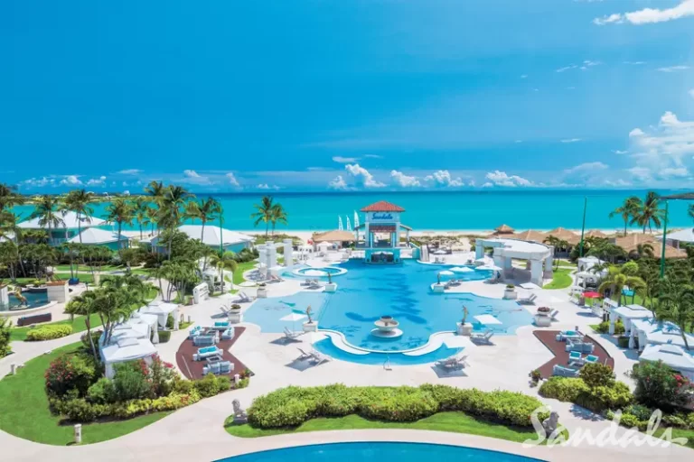 Sandals-Emerald-Bay-1