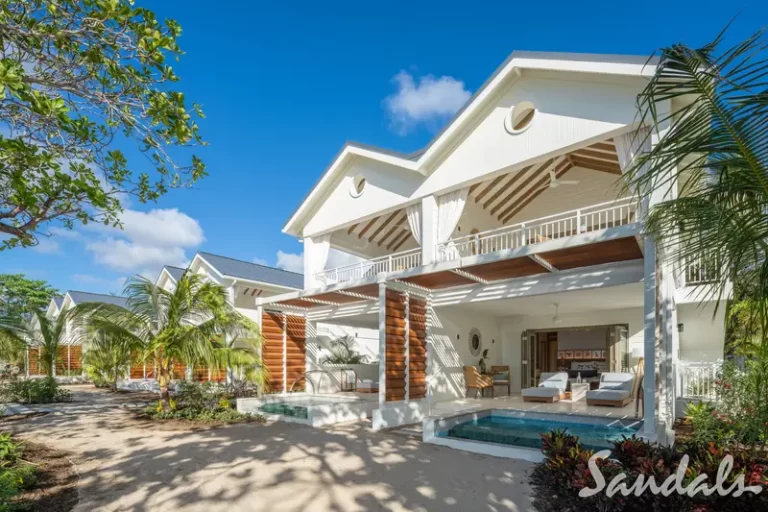 Sandals-Halcyon-Beach-12