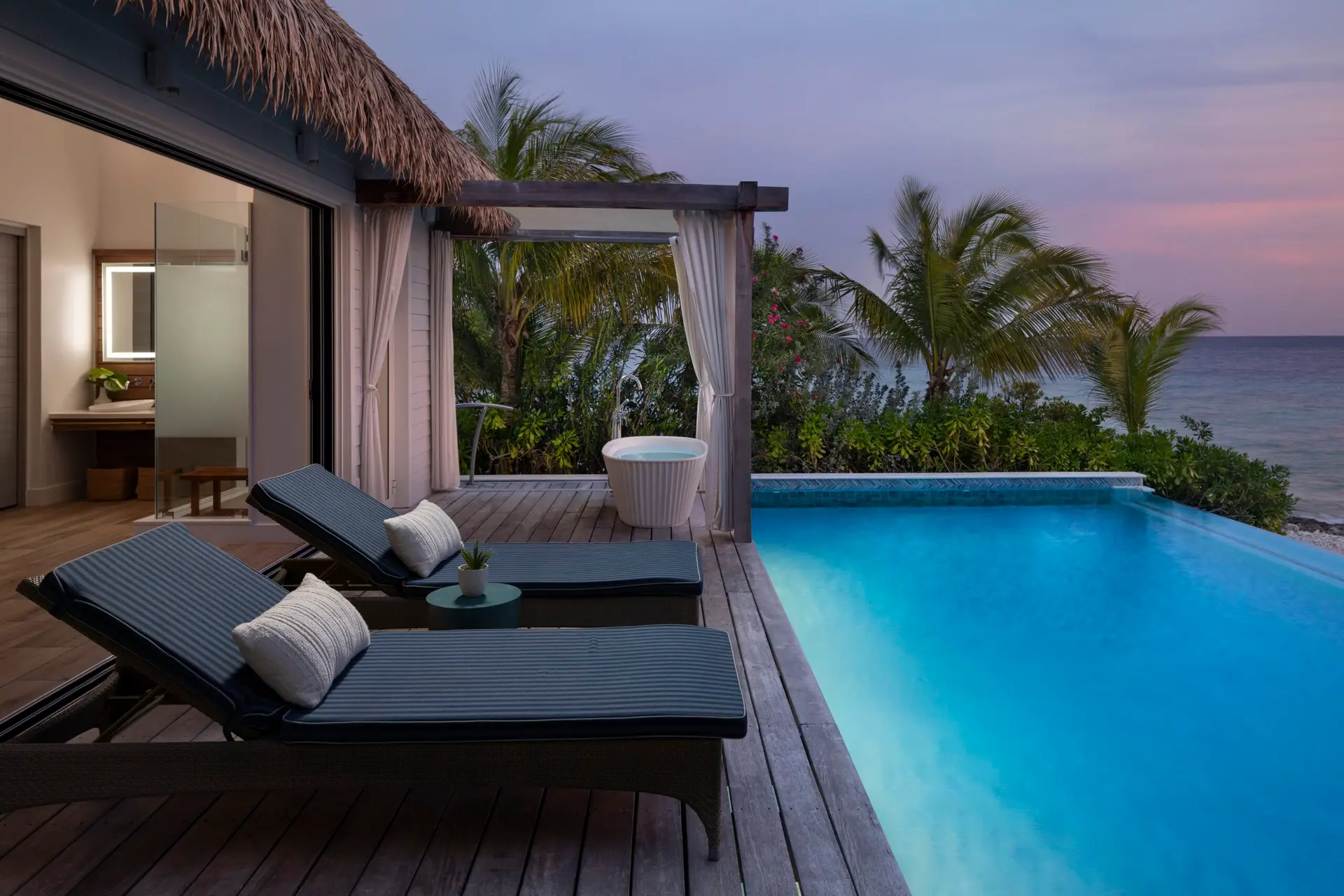 Sandals Royal Curacao