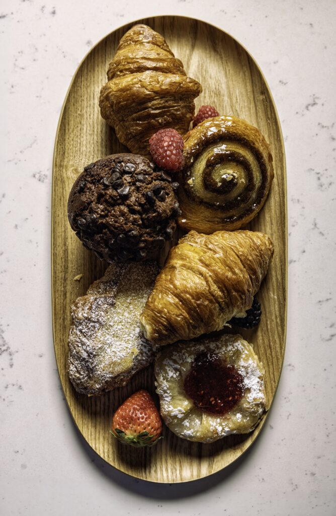 Pinta Food Hall & Café Bru