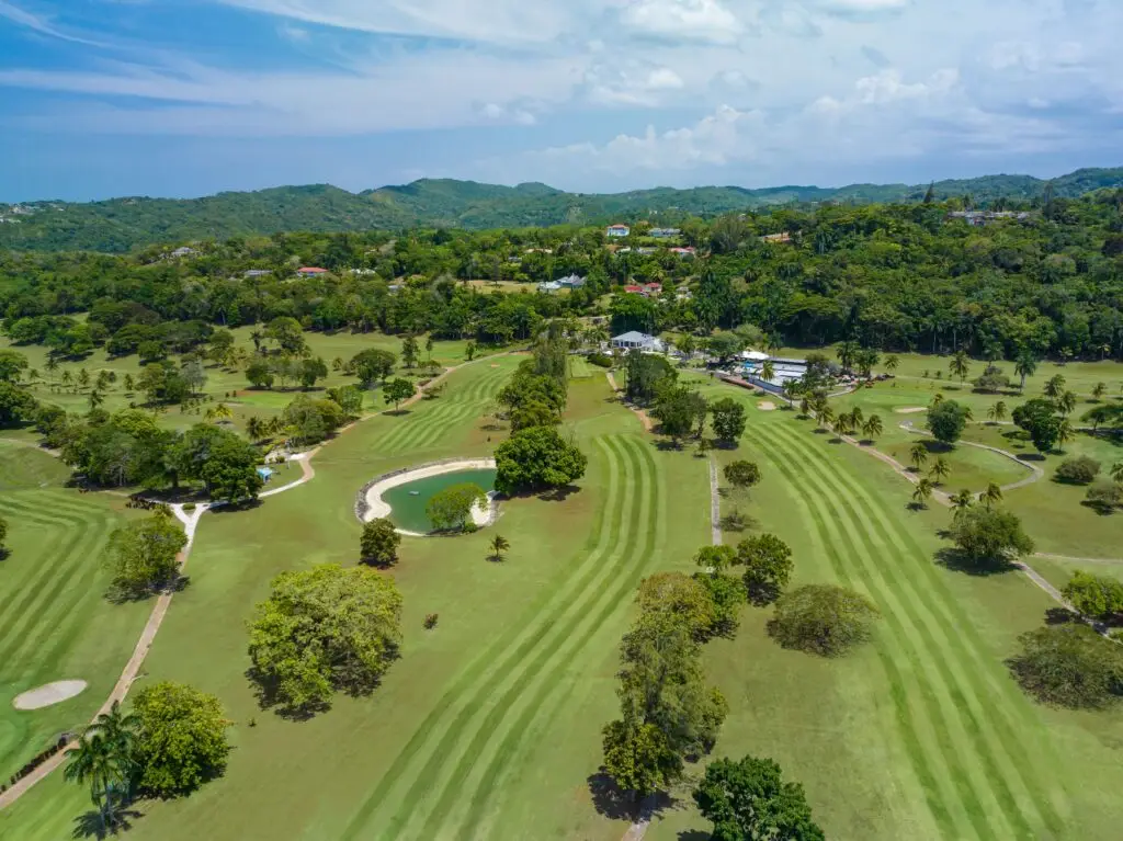 sandals resorts golf
