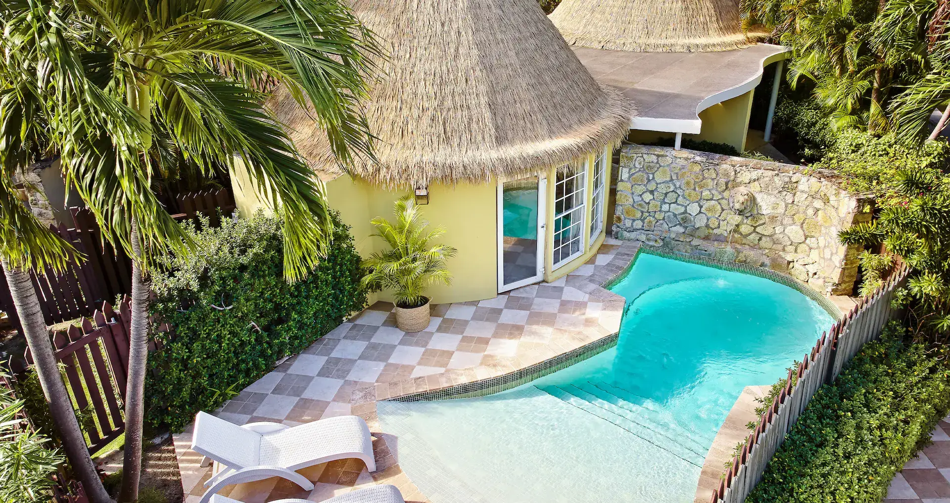 Sandals 777 deals