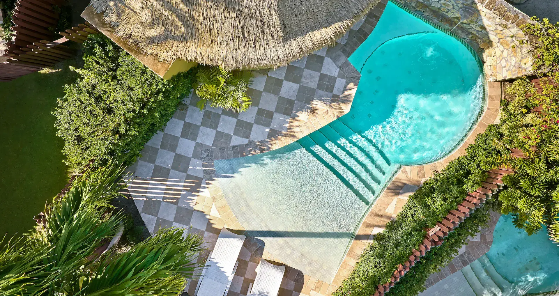 Sandals 777 deals