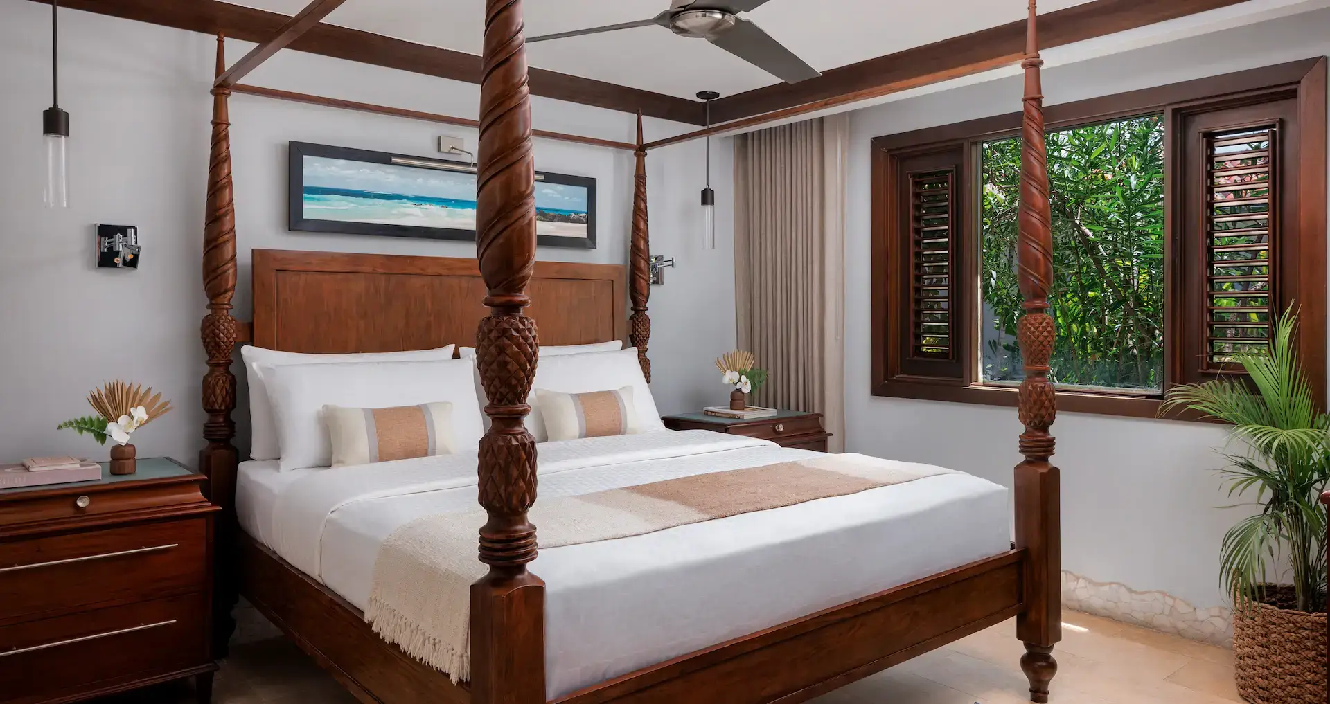 Sandals 777 deals