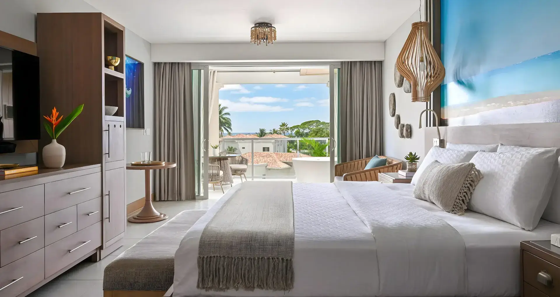 Sandals 777 deals