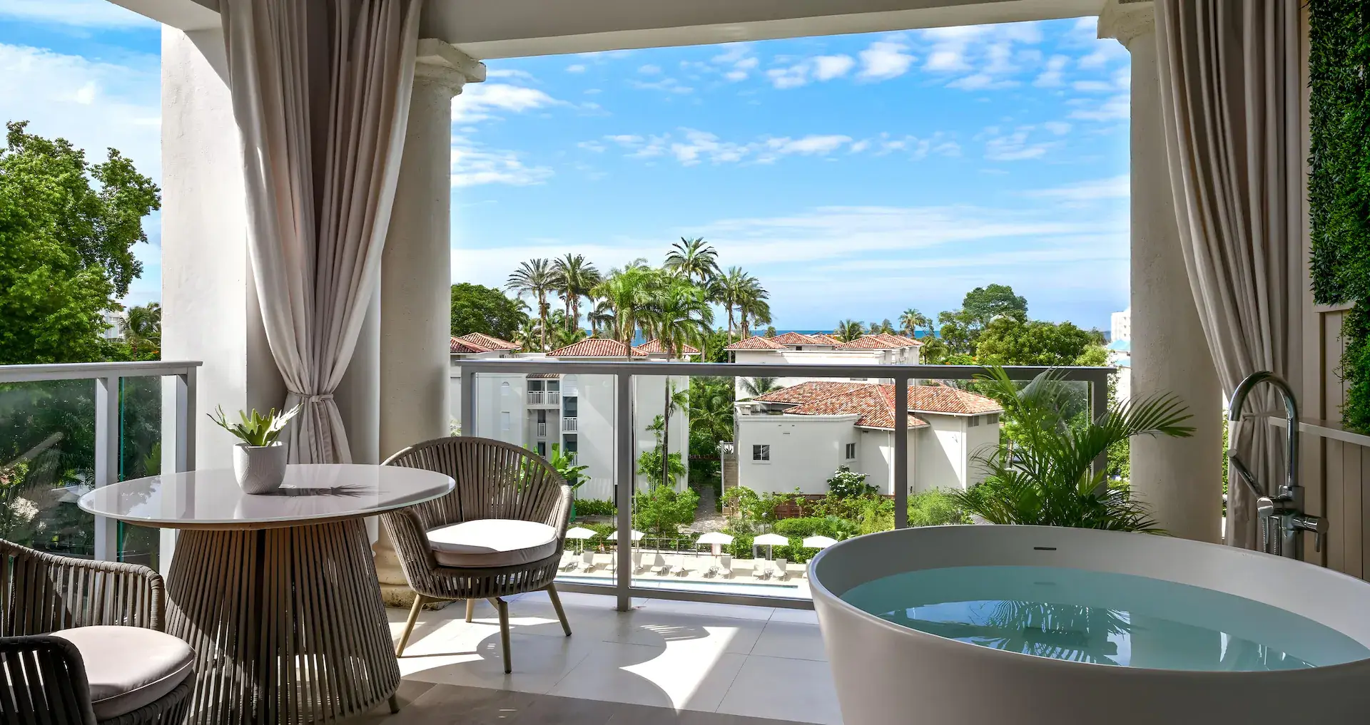 Sandals 777 deals