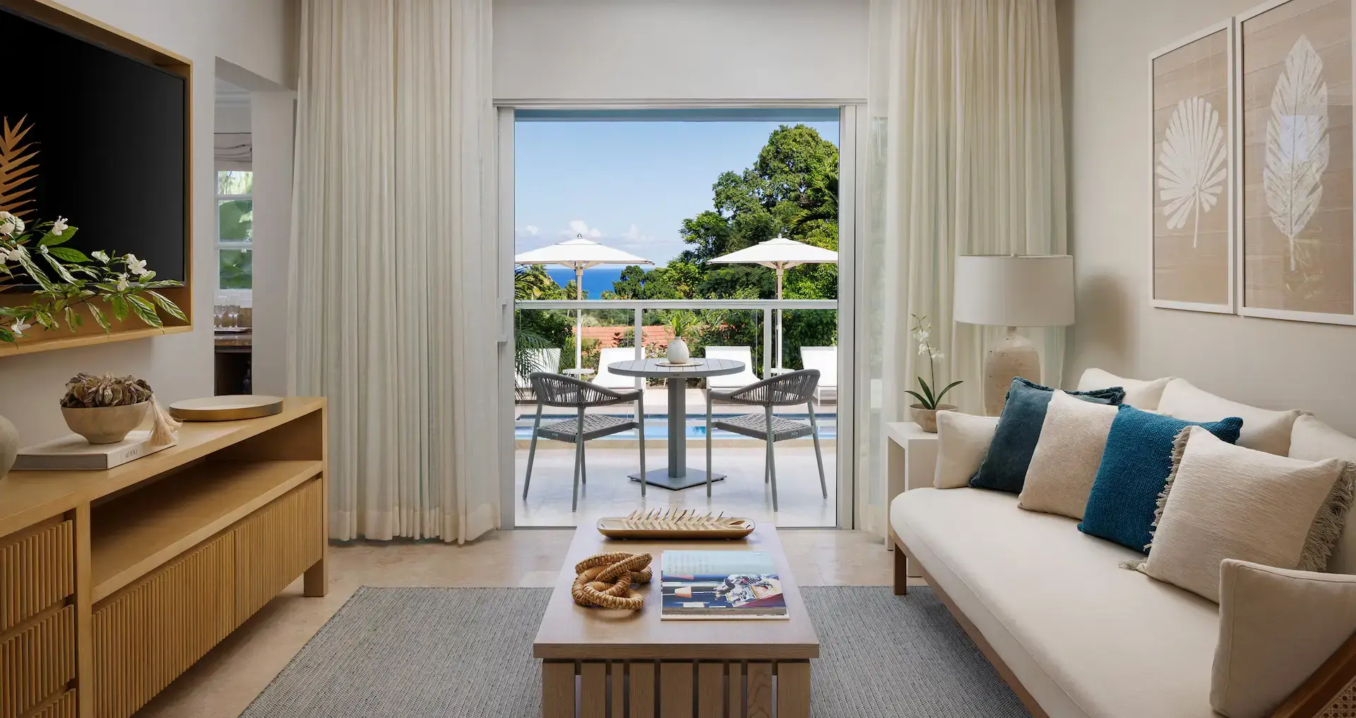 Sandals 777 deals