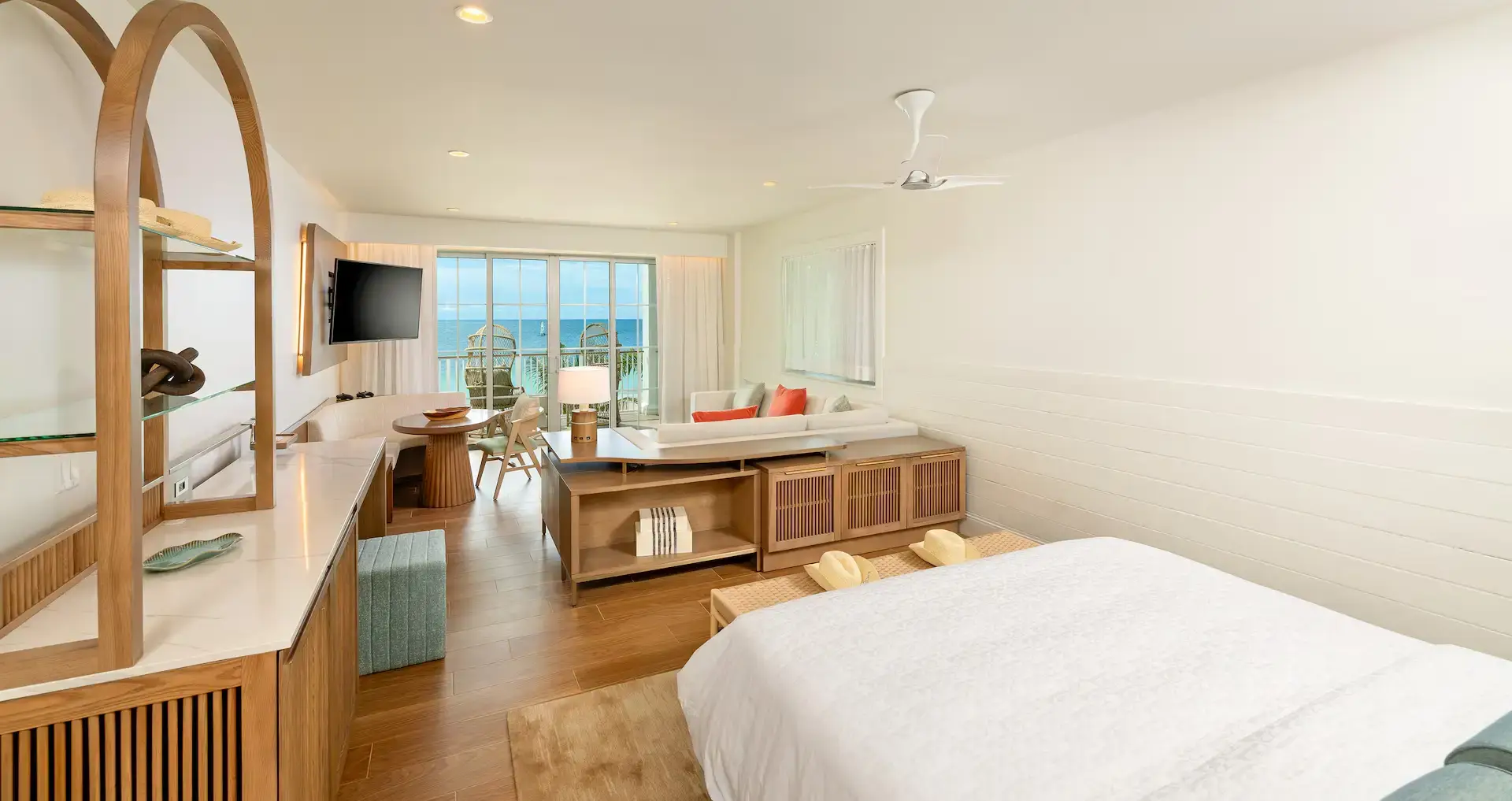 Beaches 777 Deals