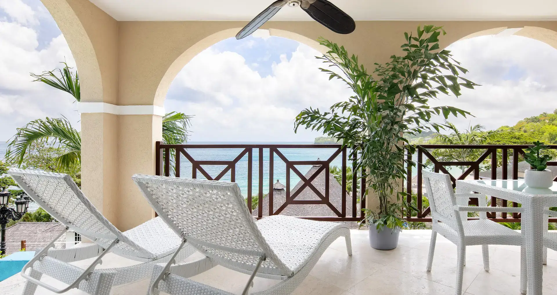 Sandals 777 Deals