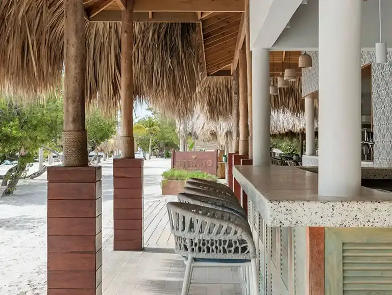 Strand bar at Sandals Royal Curacao