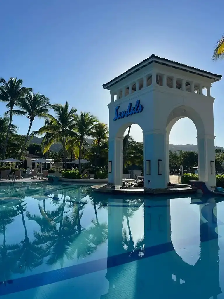 Archway tower over the pool at Sandals South Coast